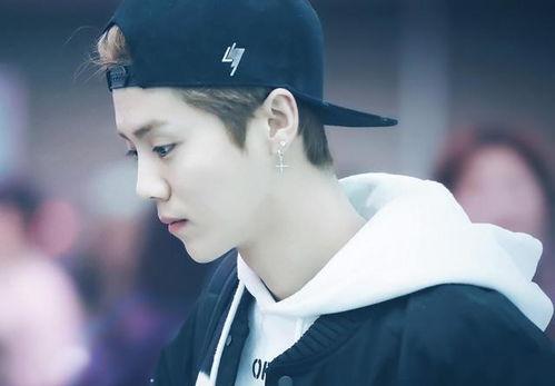 鹿晗爆料视频在线观看网站,揭秘娱乐圈幕后真相 第2张 鹿晗爆料视频在线观看网站,揭秘娱乐圈幕后真相 第2张